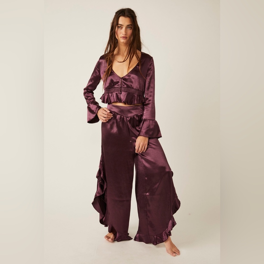 INTIMATELY by FREE PEOPLE NWOT Chasing Love Ruffle Satin Pajama in Precious Wine